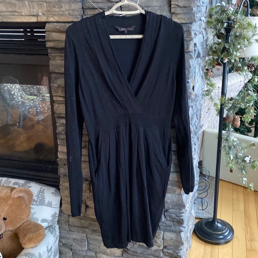 EUC BCBG 100% silk/ nylon black dress